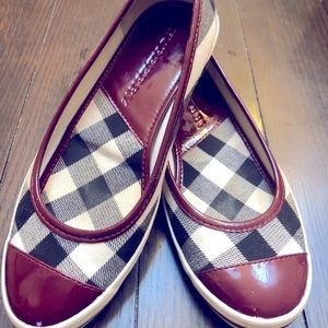 Burberry plaid flats